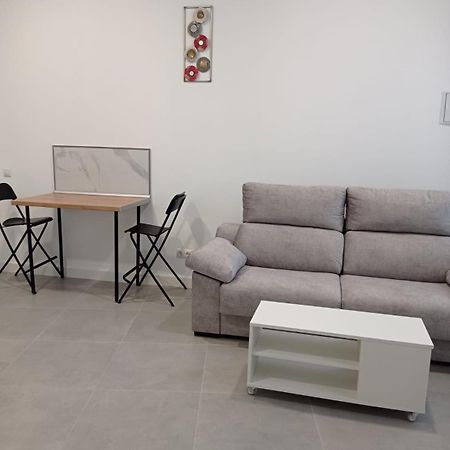 Apartamento Malaga Centro ภายนอก รูปภาพ