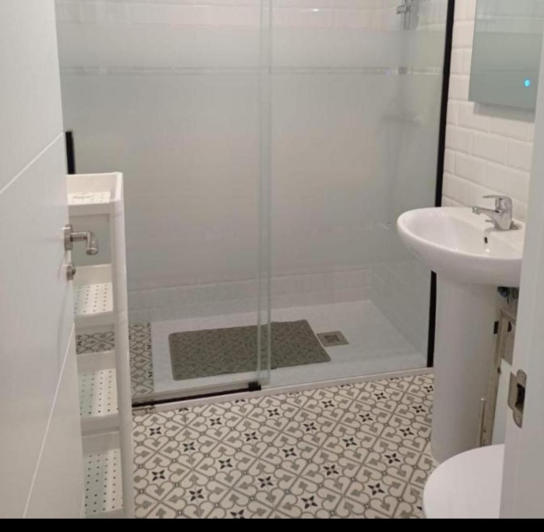 Apartamento Malaga Centro ภายนอก รูปภาพ